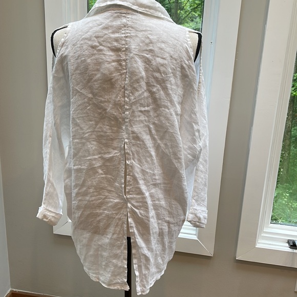 AM Preloved Linen Cold Shoulder Top | made in Italy - Picture 3 of 6